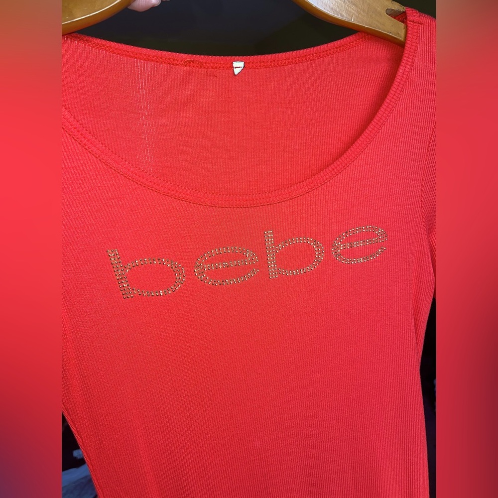 Bebe 3/4 sleeve rhinestone logo ribbed tee size xs.